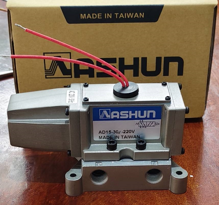 AD15-303-AC220 Ashun Solenoid valve 5/2 วาล์วรถถัง size 3/8" ไฟ 220V